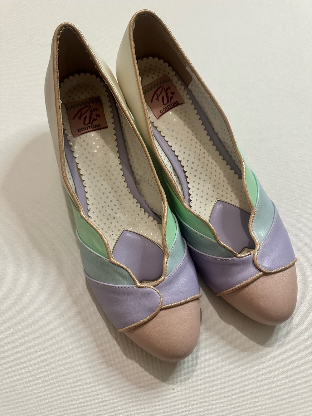 Pinup Couture Lulu Pastel Blocked Scallop Kitten Heels Mint Multi Matte Size 10 - Picture 1 of 11